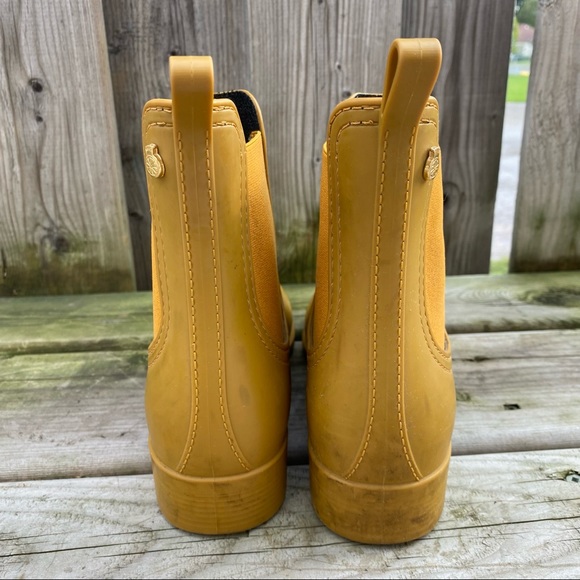 41 Lemon Jelly Yellow Chelsea Rain Boots - Picture 7 of 9